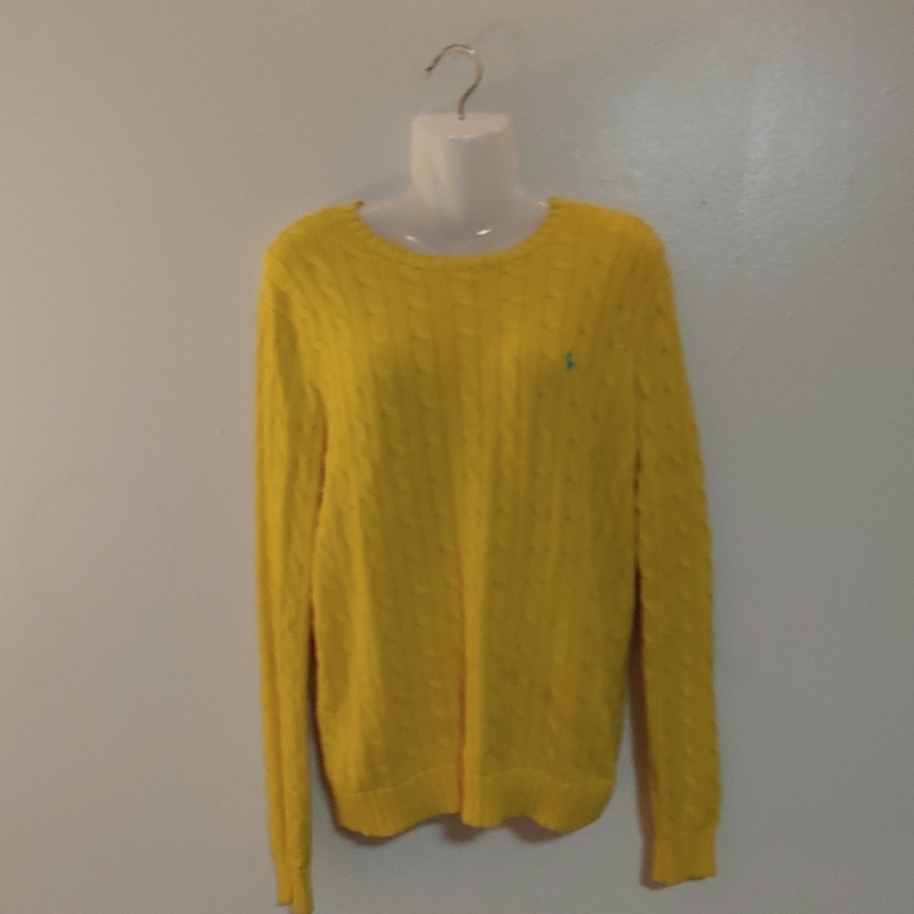 Ralph Lauren Women's cable knit sweater size Large